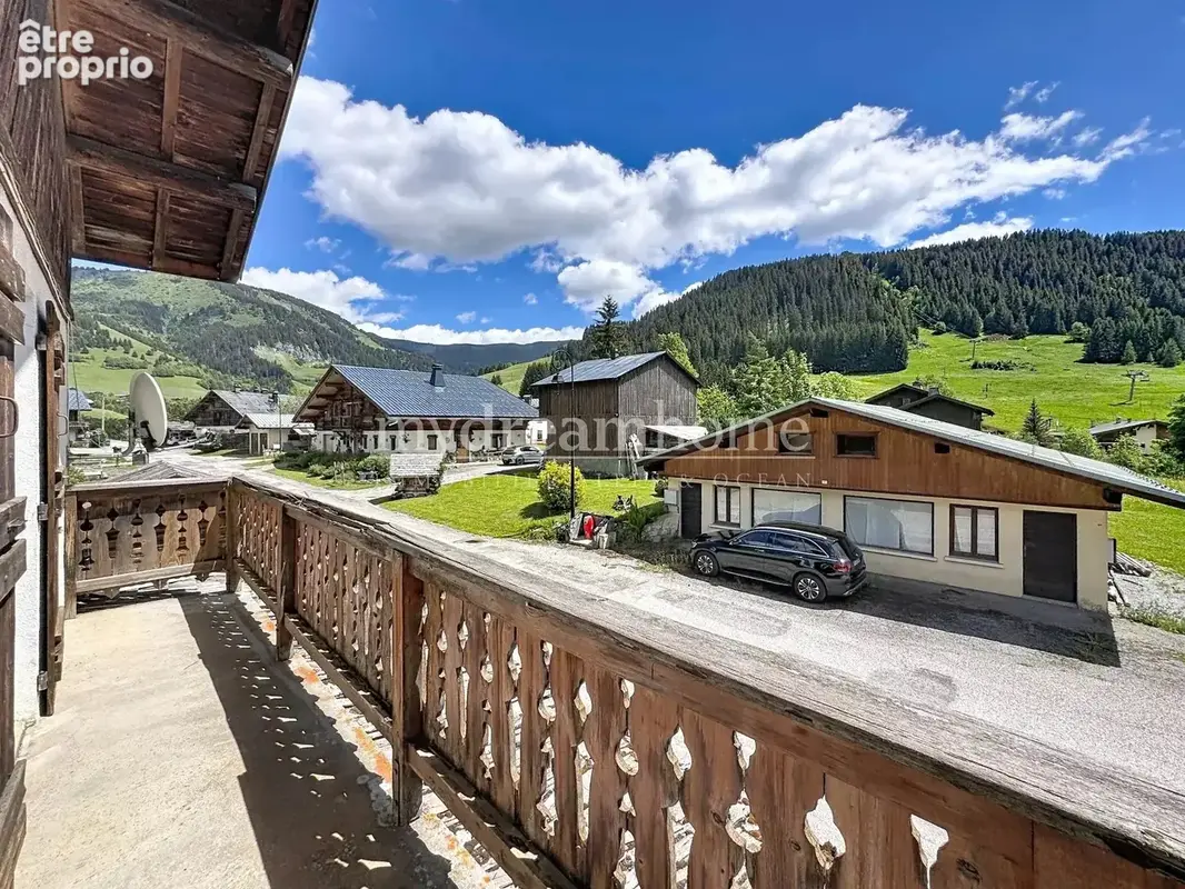 À VENDRE – Ensemble immobilier de 3 chalets à Notre Dame de Bellecombe (73590) - photo 10