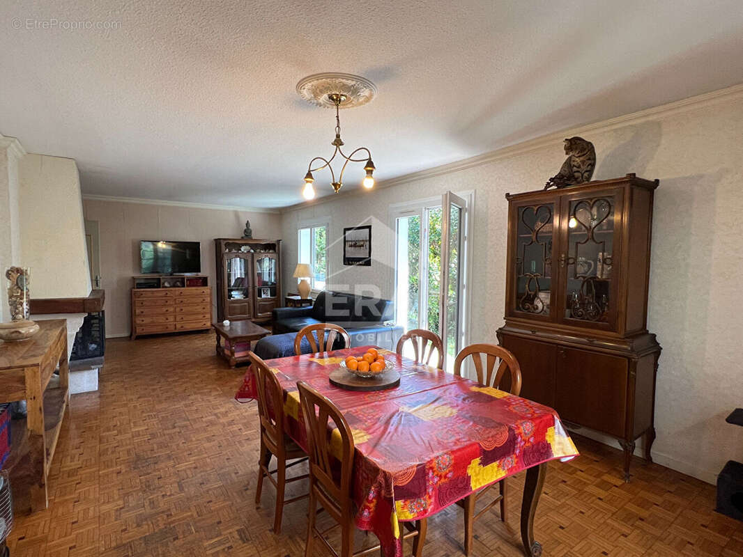 Maison à GUJAN-MESTRAS