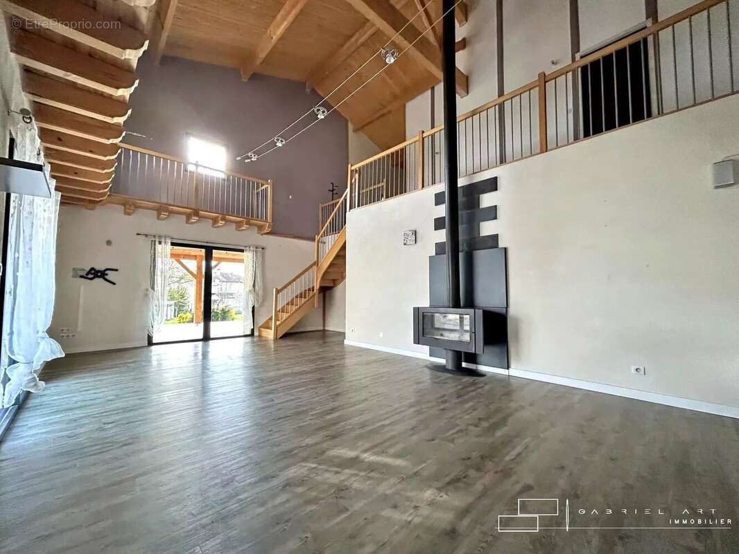 Maison à BAJONNETTE