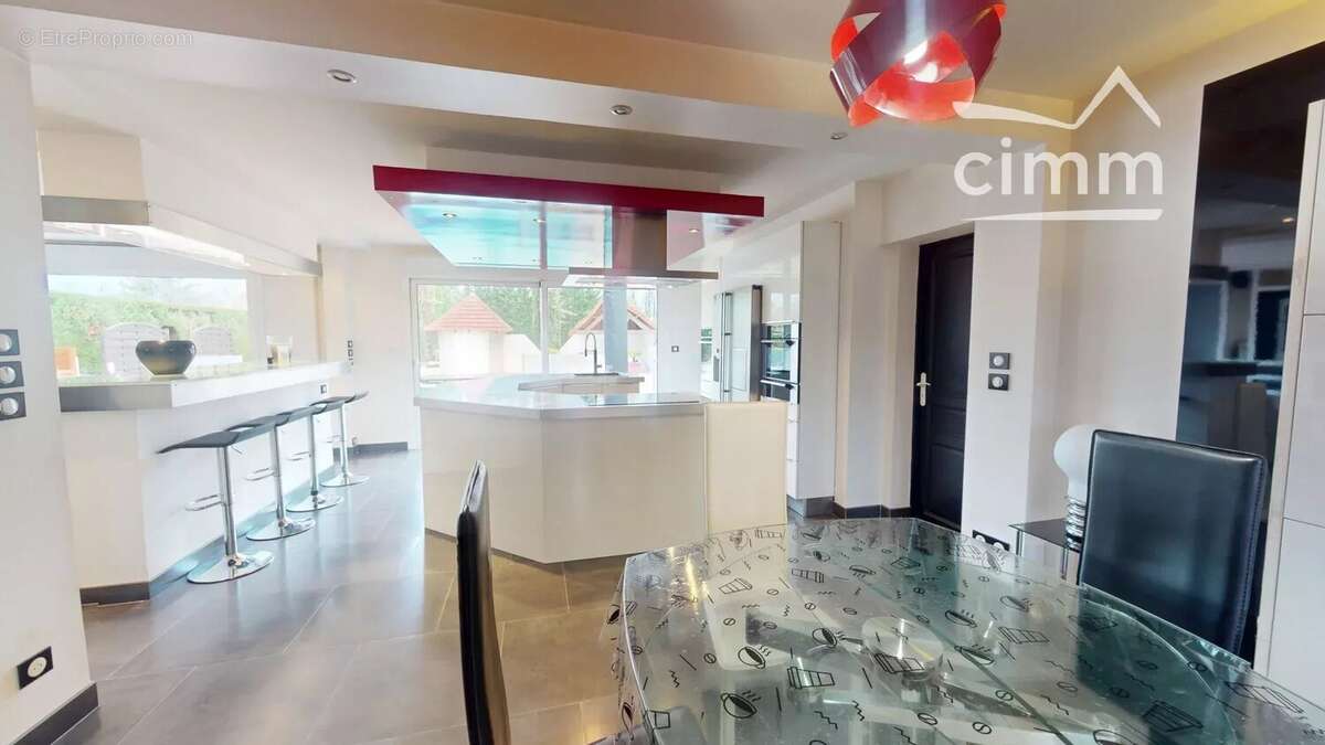 Maison avec piscine - saint cyr en val - photo 14