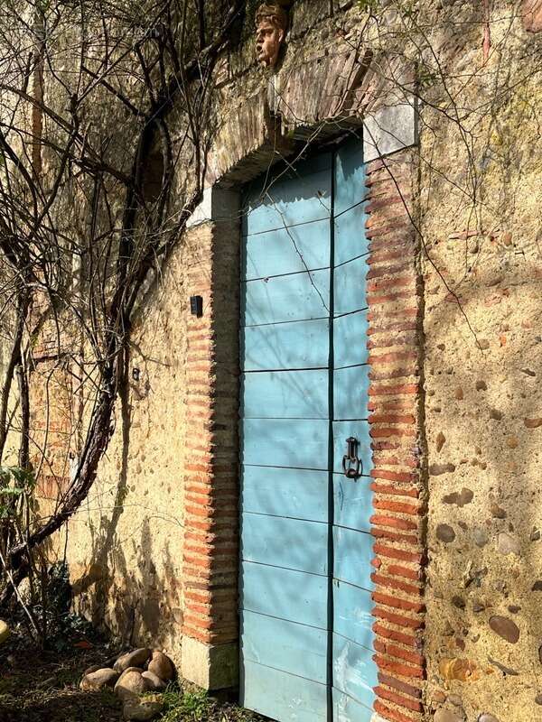 ELEGANT CHATEAU XVIIIs, sans travaux, sur 1 hectare clos de murs, jardin paysagé, chapelle, orangerie, dépendances, pour famille - photo 41