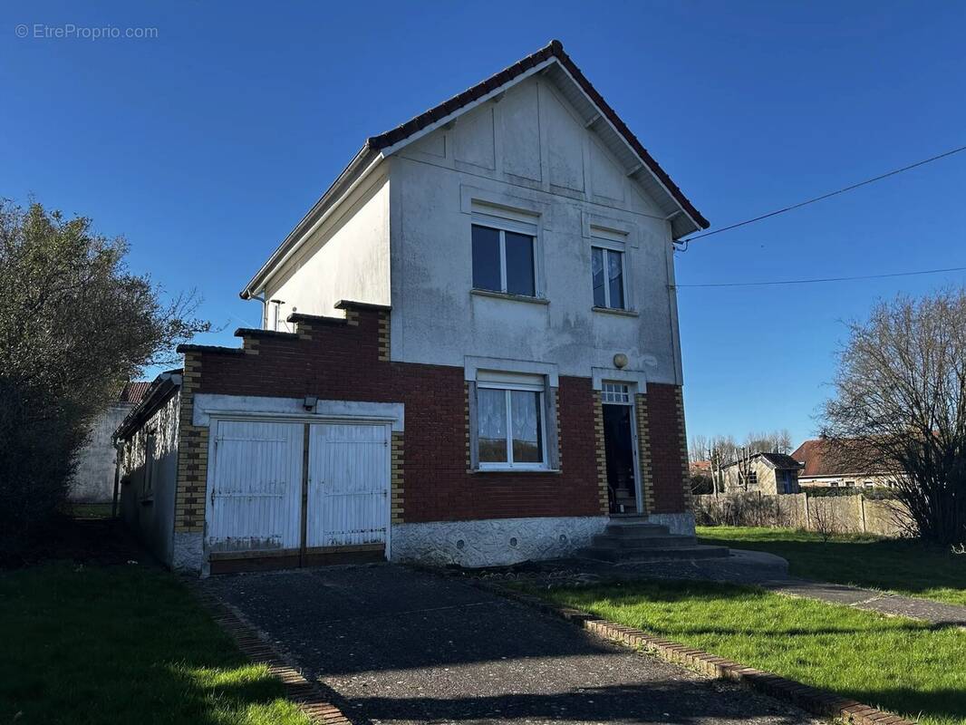 Maison à RUMILLY