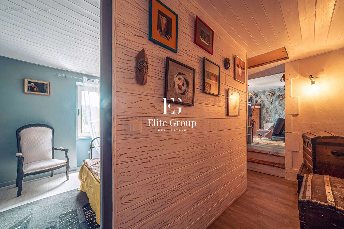 A vendre - propriete proche d'angoulême - 9 pieces - 295m2 - photo 16
