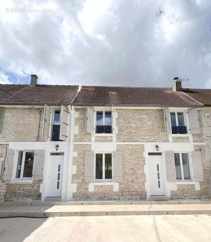 Maison à NERY