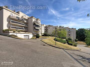 Appartement à SAINT-GENIS-LAVAL