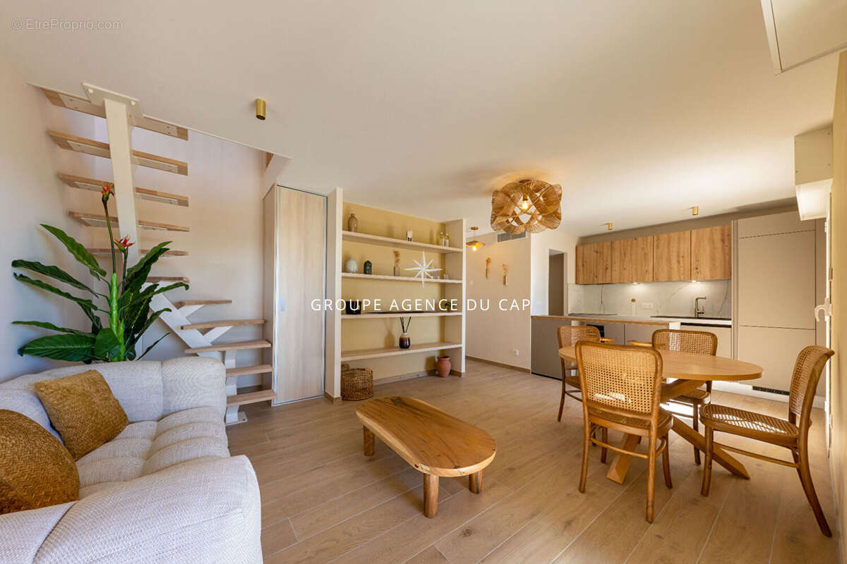 Appartement à SAINT-RAPHAEL