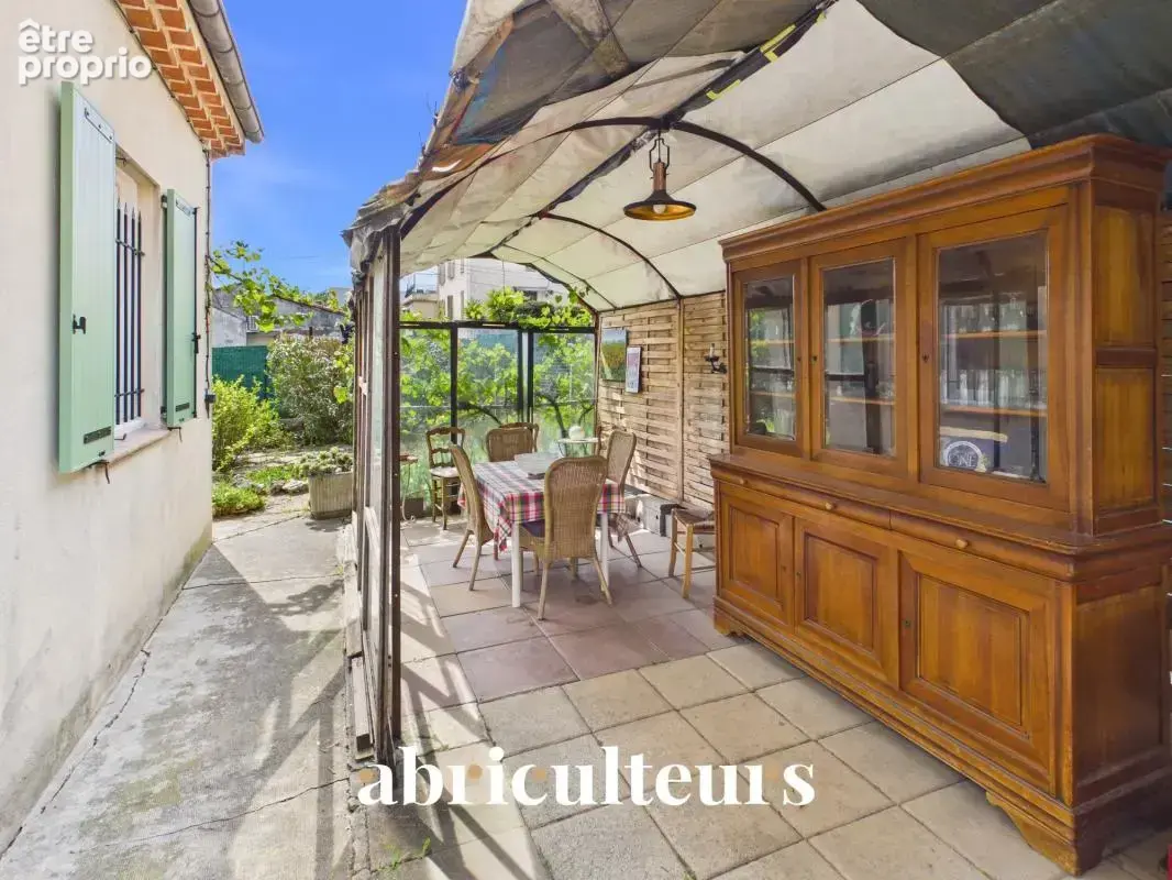 Charmante maison de plain-pied - Jardin de 522 m² - en vente à Cannes La Bocca (06150) - photo 14