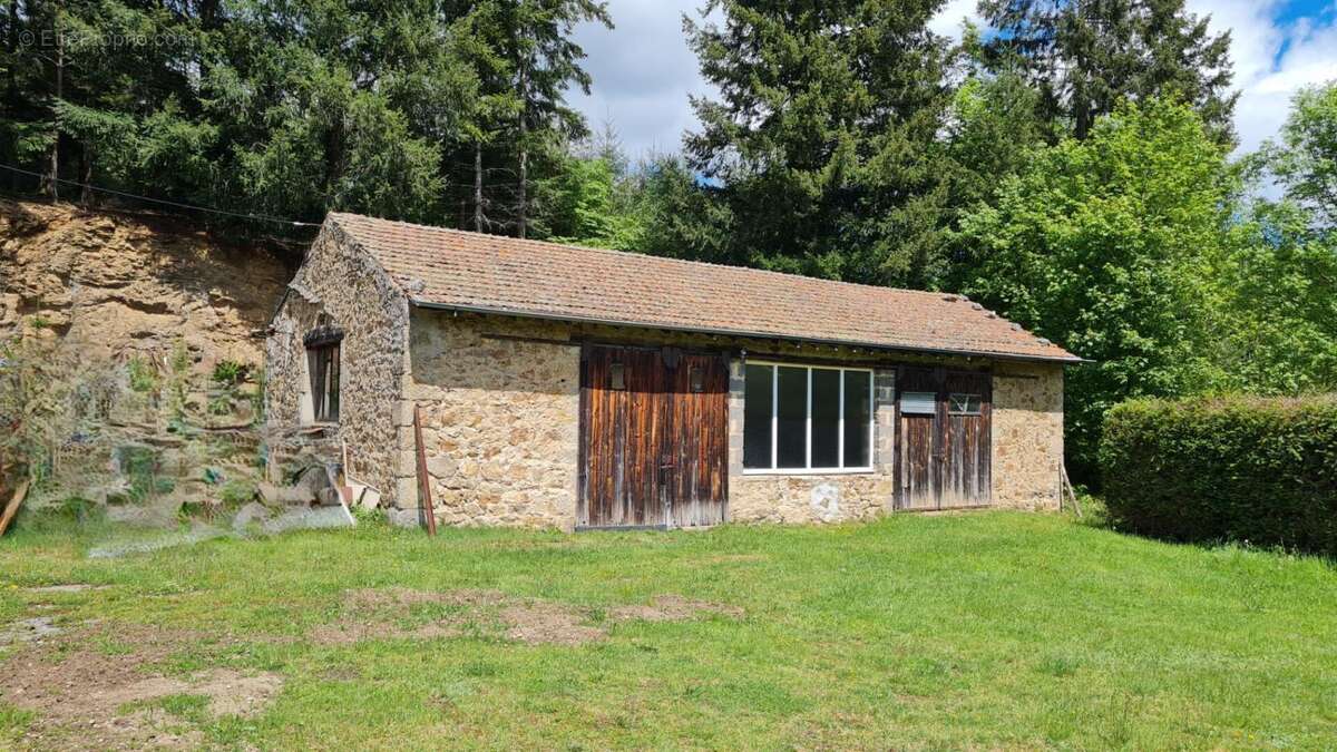 Maison à SAINT-PAL-DE-MONS