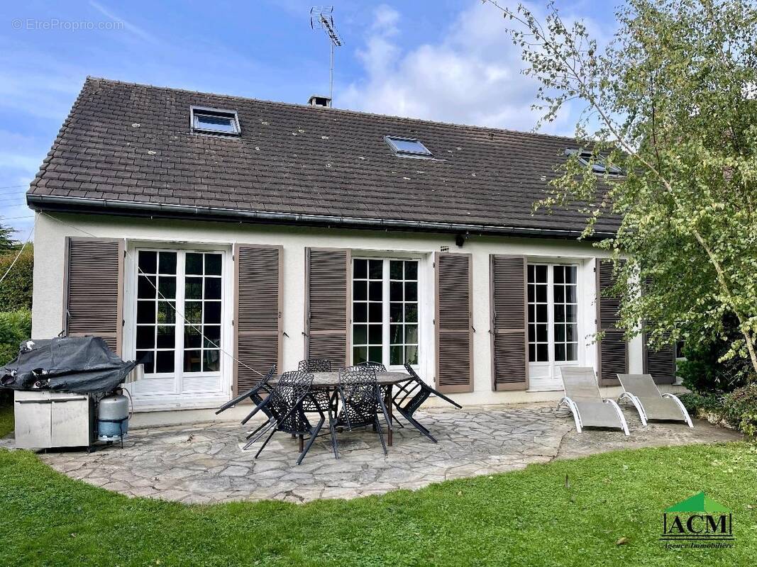 Maison à VILLIERS-ADAM