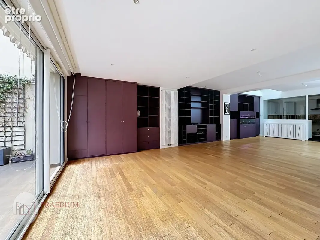 Commerce 131 m² à vendre à Vincennes (94300) - photo 2