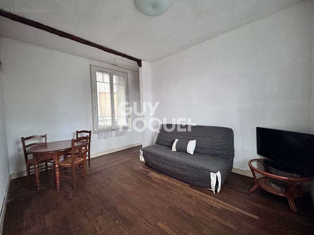 Appartement à L'HAY-LES-ROSES