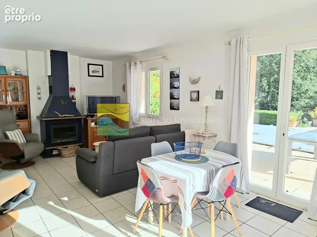 Maison avec piscine sur belle parcelle de 1 664 m2 - photo 9