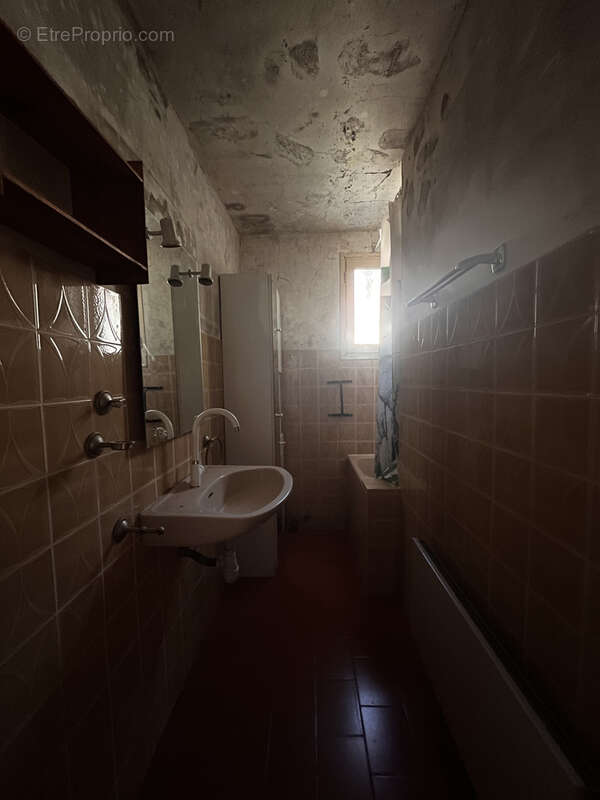 Maison 110 m² à Montbolo  - photo 12