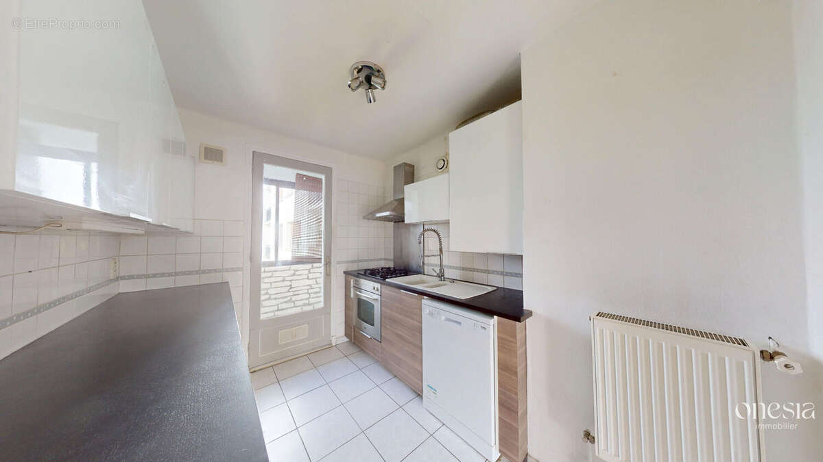 Appartement à BILLERE