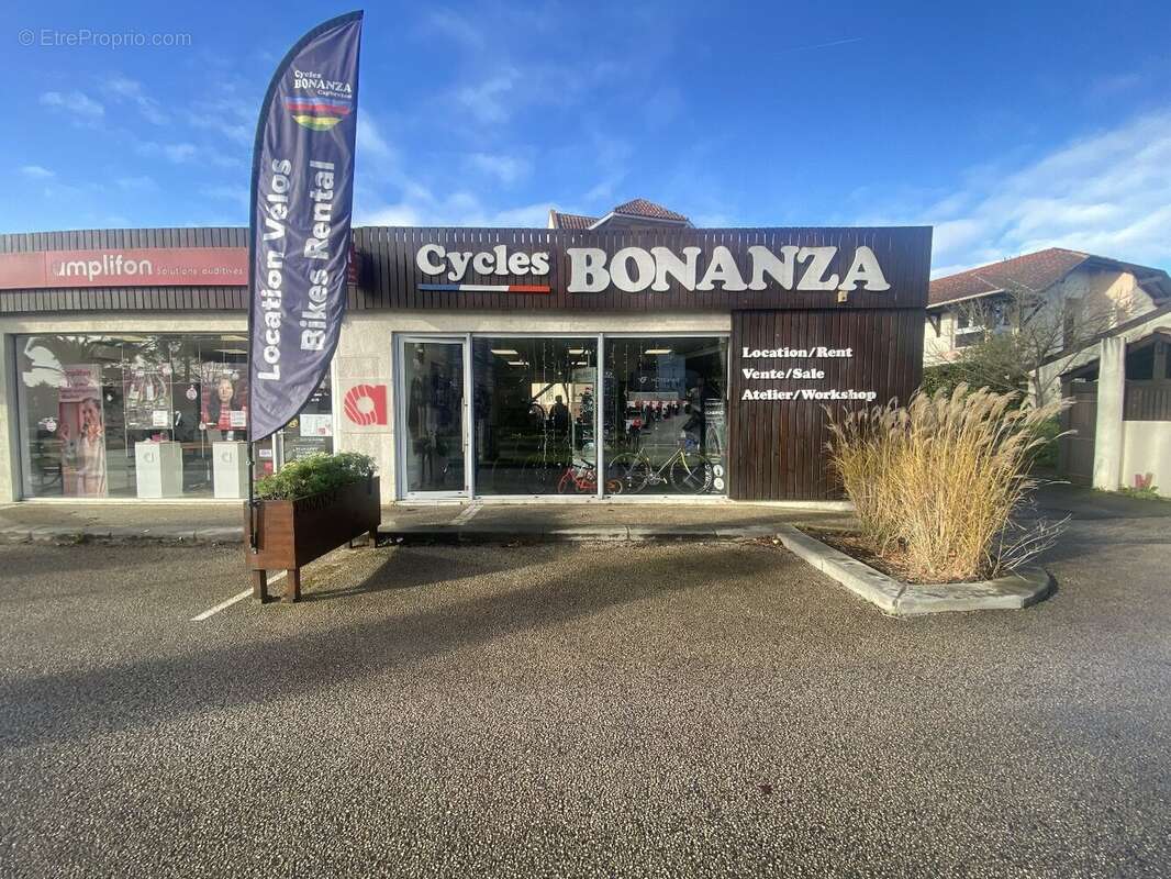 Commerce à CAPBRETON