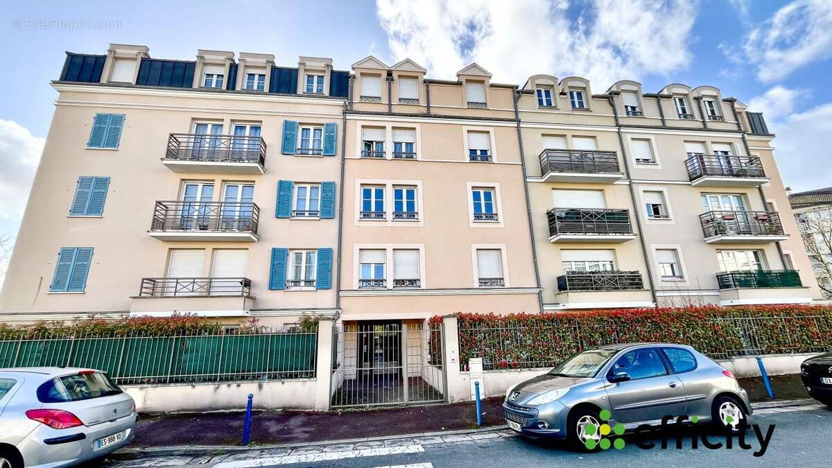 Appartement à MANTES-LA-JOLIE