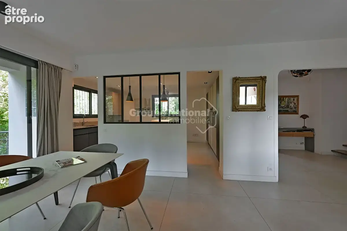 Maison P6 de 194 m² au calme absolu avec jardin sans vis-à-vis - Nîmes Castanet - photo 6