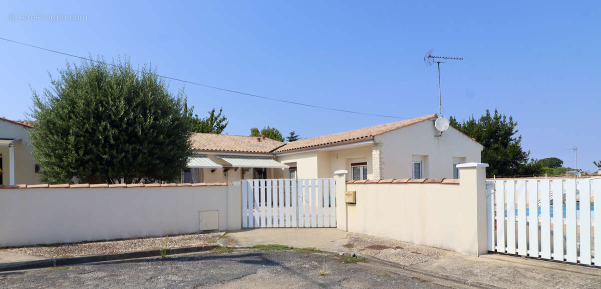 Maison à MESCHERS-SUR-GIRONDE