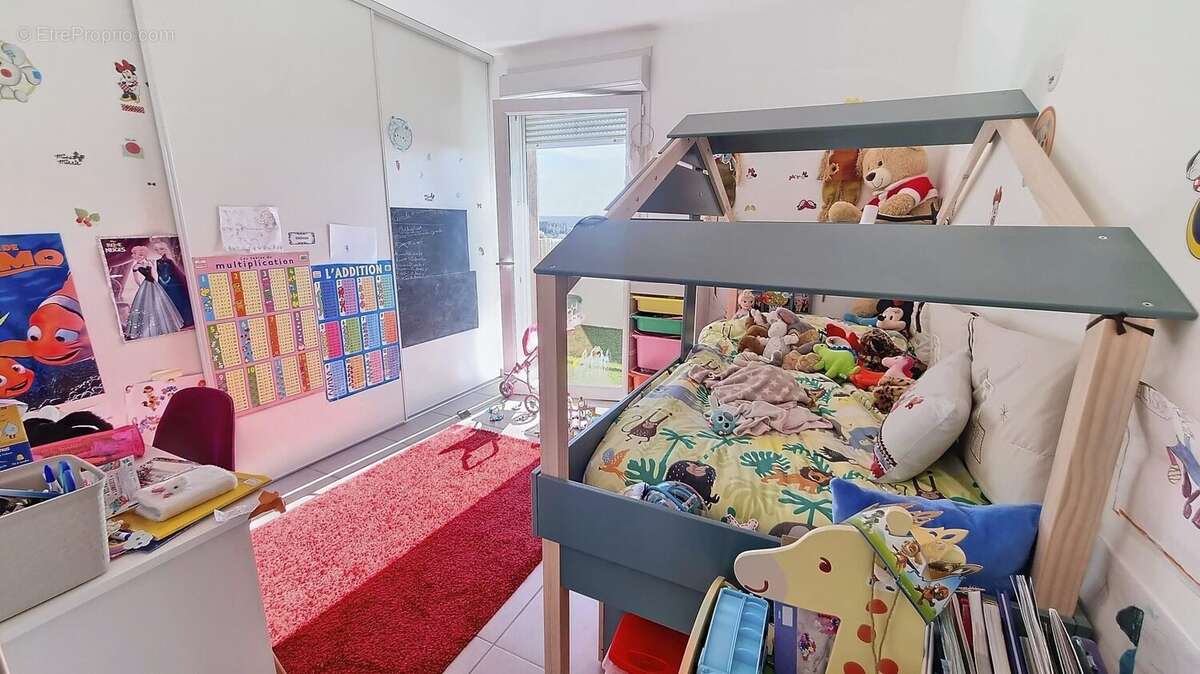 Appartement 42 m² à Nimes  - photo 5
