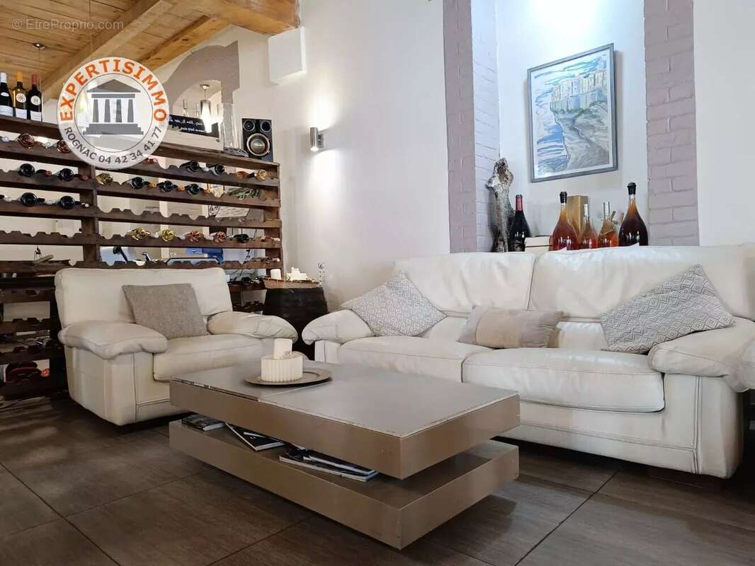 Commerce à MARSEILLE-4E