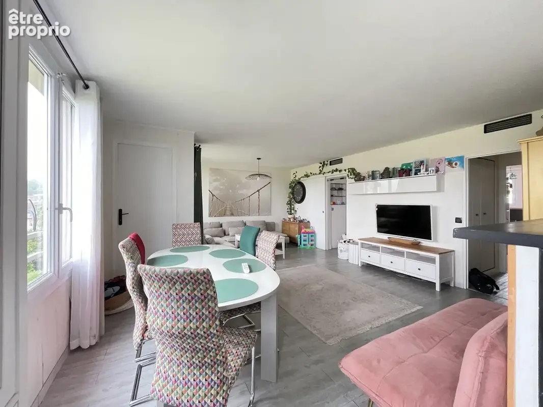 Appartement à COUBRON
