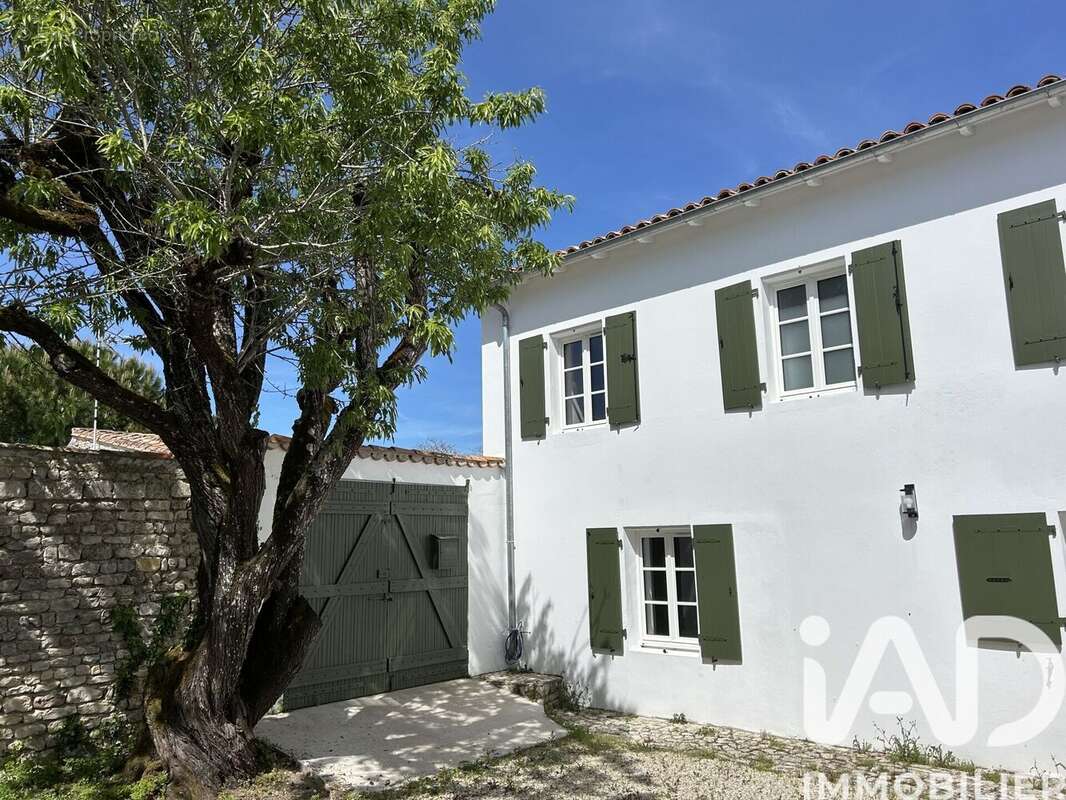 Photo 2 - Maison à LA FLOTTE