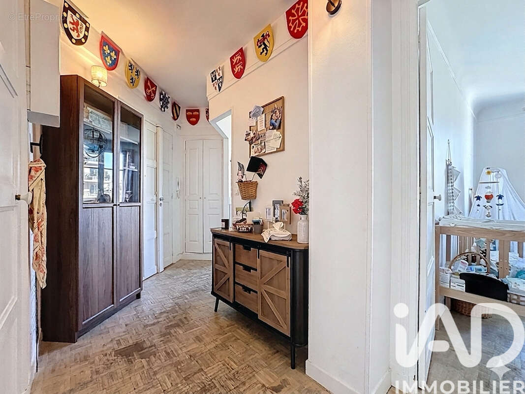 Photo 8 - Appartement à BOULOGNE-BILLANCOURT