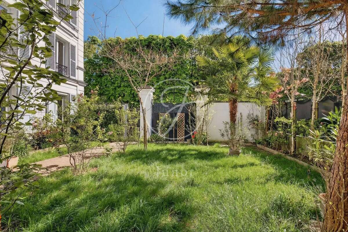 Maison à SAINT-CLOUD