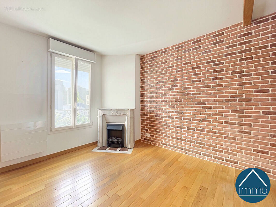 Appartement à ASNIERES-SUR-SEINE