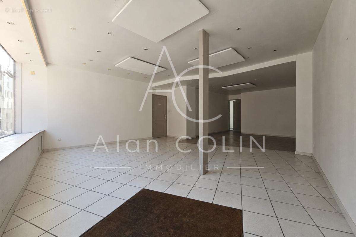 Immeuble de caractère à fort potentiel – 246 m² habitables - Sierck Les Bains - photo 19