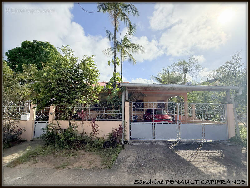 Maison à KOUROU