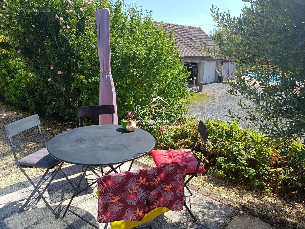 Maison à CHATELLERAULT