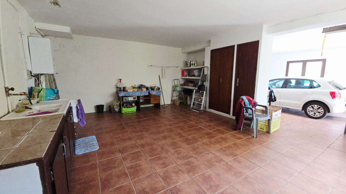 Maison à BAGNOLS-SUR-CEZE