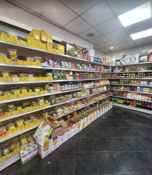 Commerce à CORBEIL-ESSONNES