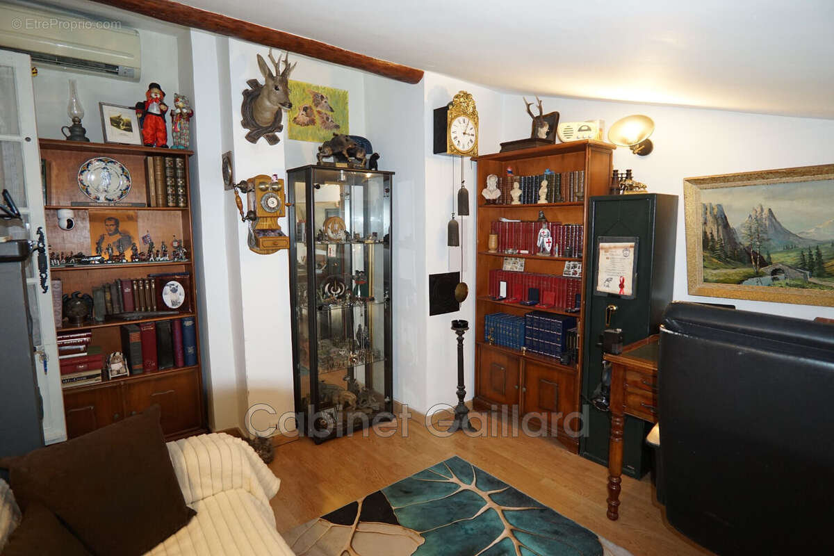 Appartement 84 m² à Peymeinade  - photo 9