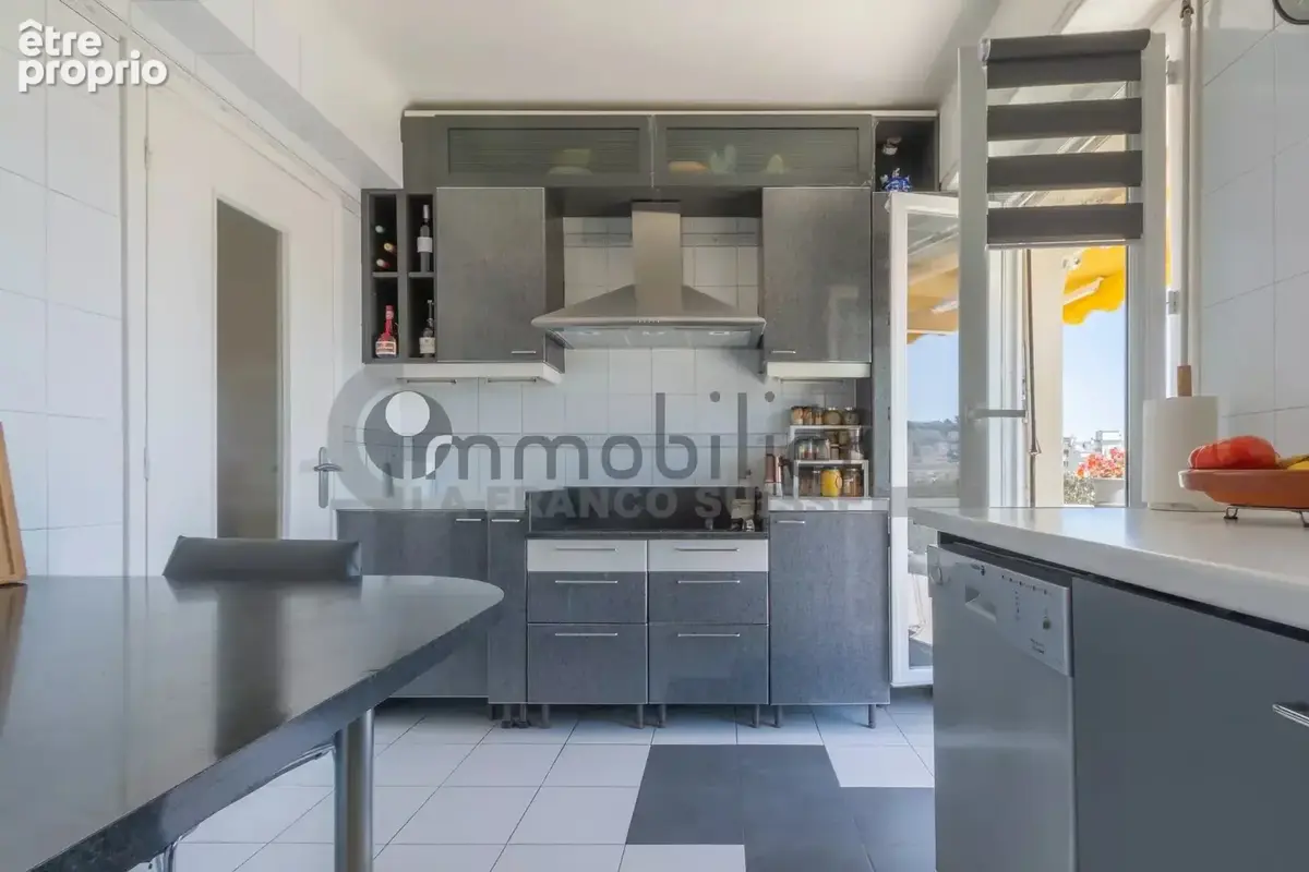 Dernier etage 4p terrasse 113m² cave garage - exclusivite - photo 11