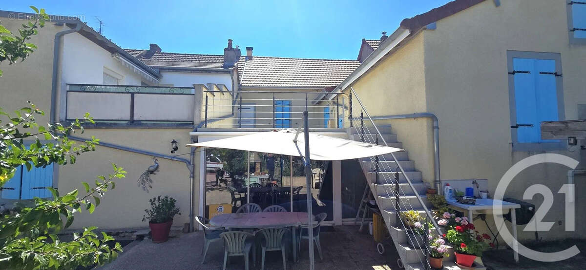 Maison 169 m² à Marmagne  - photo 14