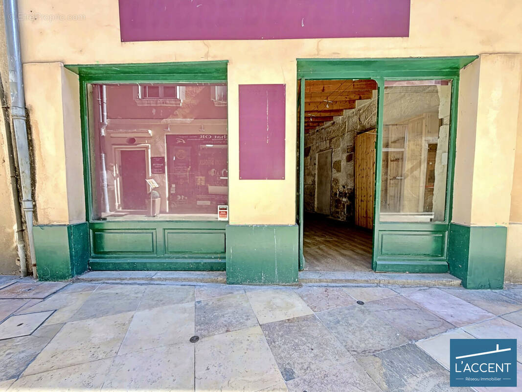 Commerce à NIMES