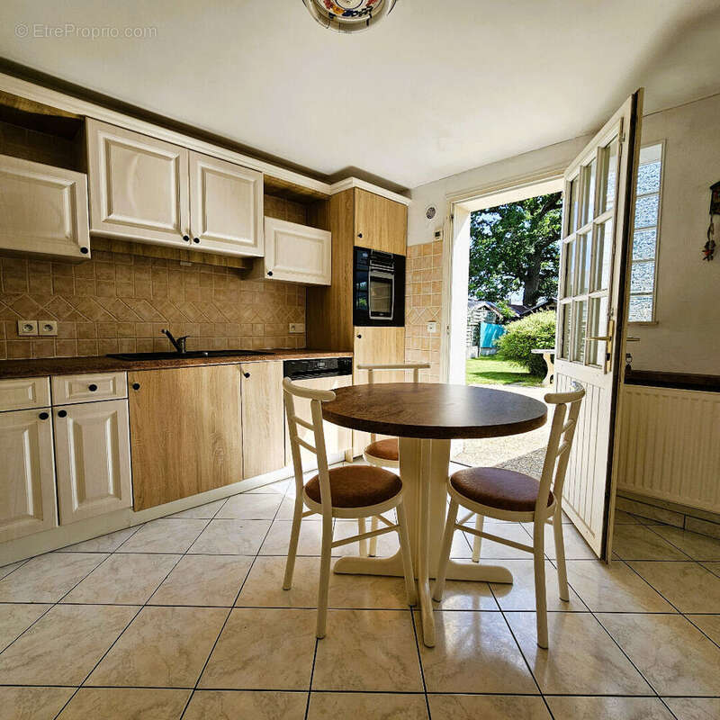 Maison à LA CHAPELLE-SUR-ERDRE