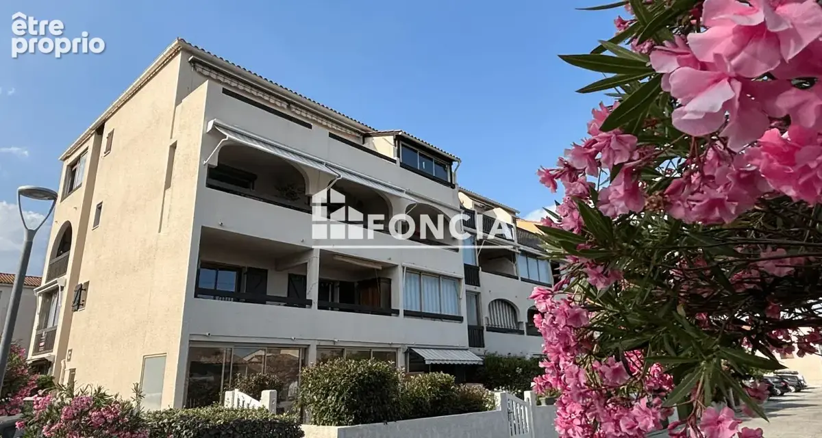 Appartement à LA LONDE-LES-MAURES
