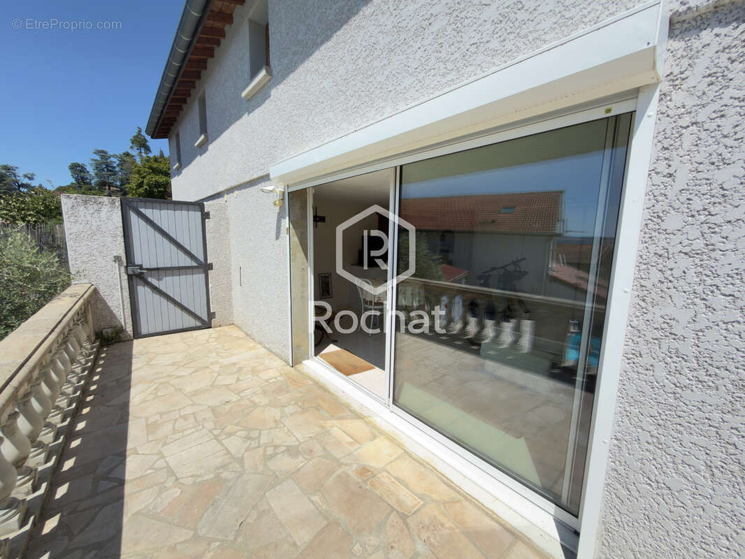 Viager occupé sur 10 ans Ensemble immobilier de 155 m2 à La Tour en Jarez (42580) - photo 21