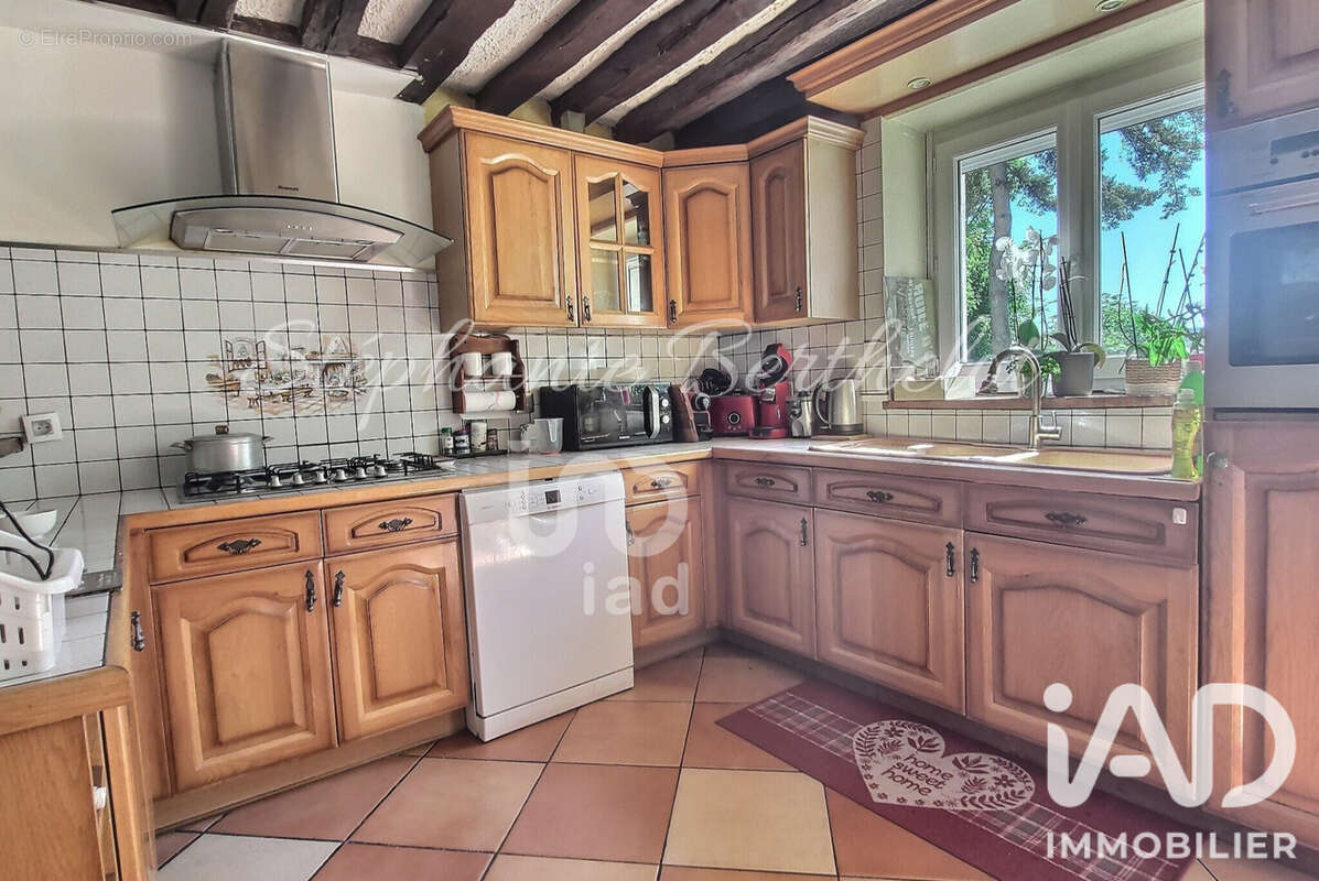 Maison 134 m² à Claye-Souilly  - photo 3
