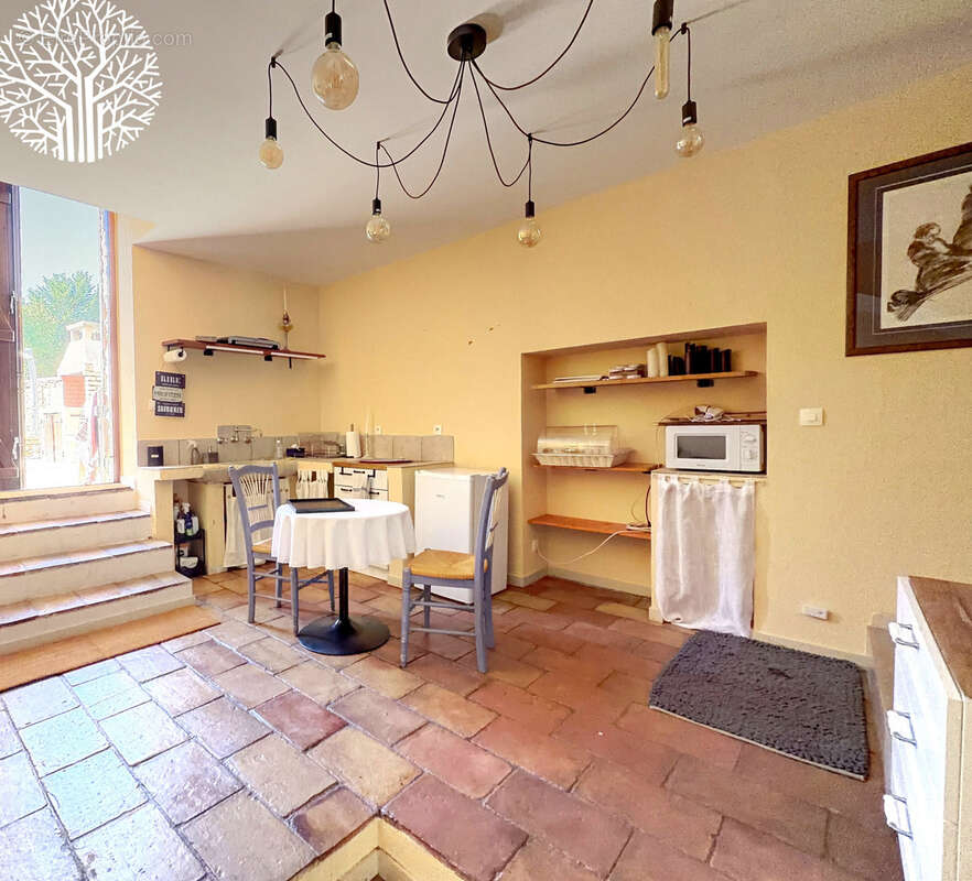 Maison de caractère rénovée avec piscine - photo 8