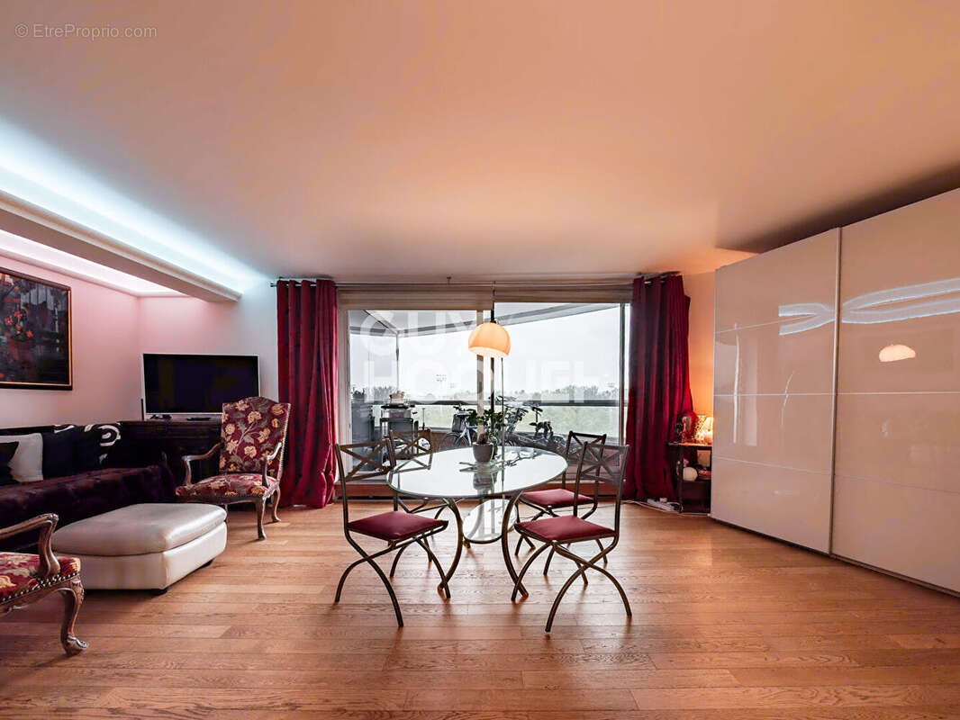 Appartement à PUTEAUX
