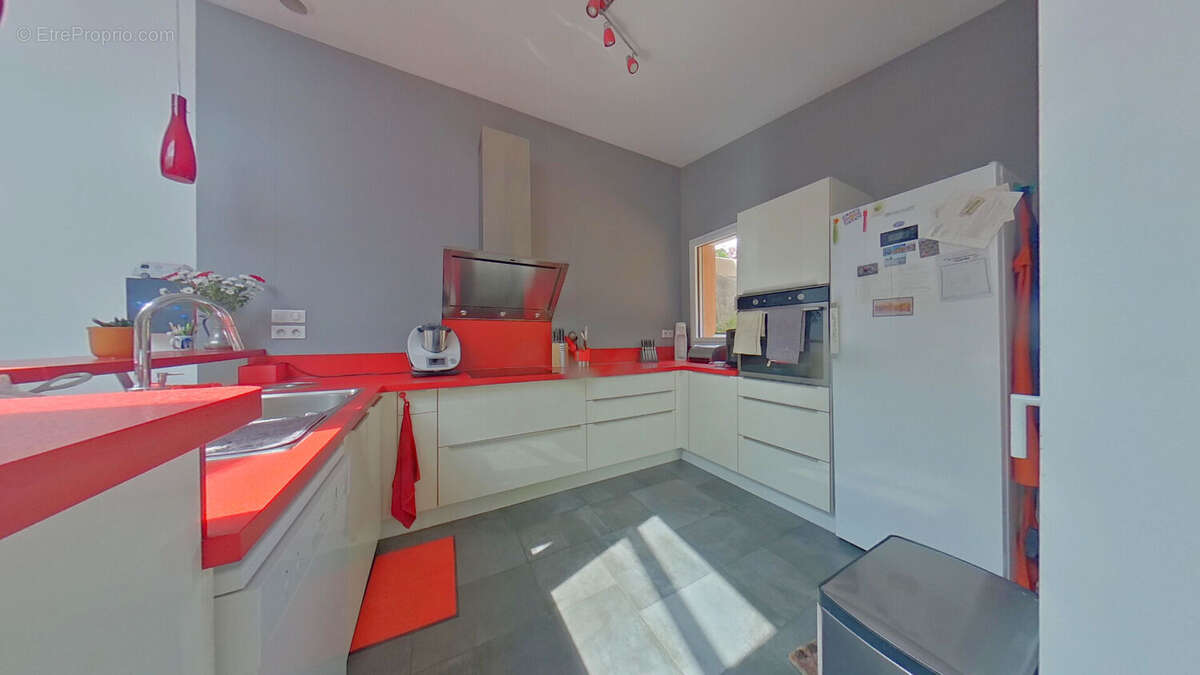 Maison familiale 8 pièces de 191 m2 à vendre au Rond-Point de Vannes - photo 5