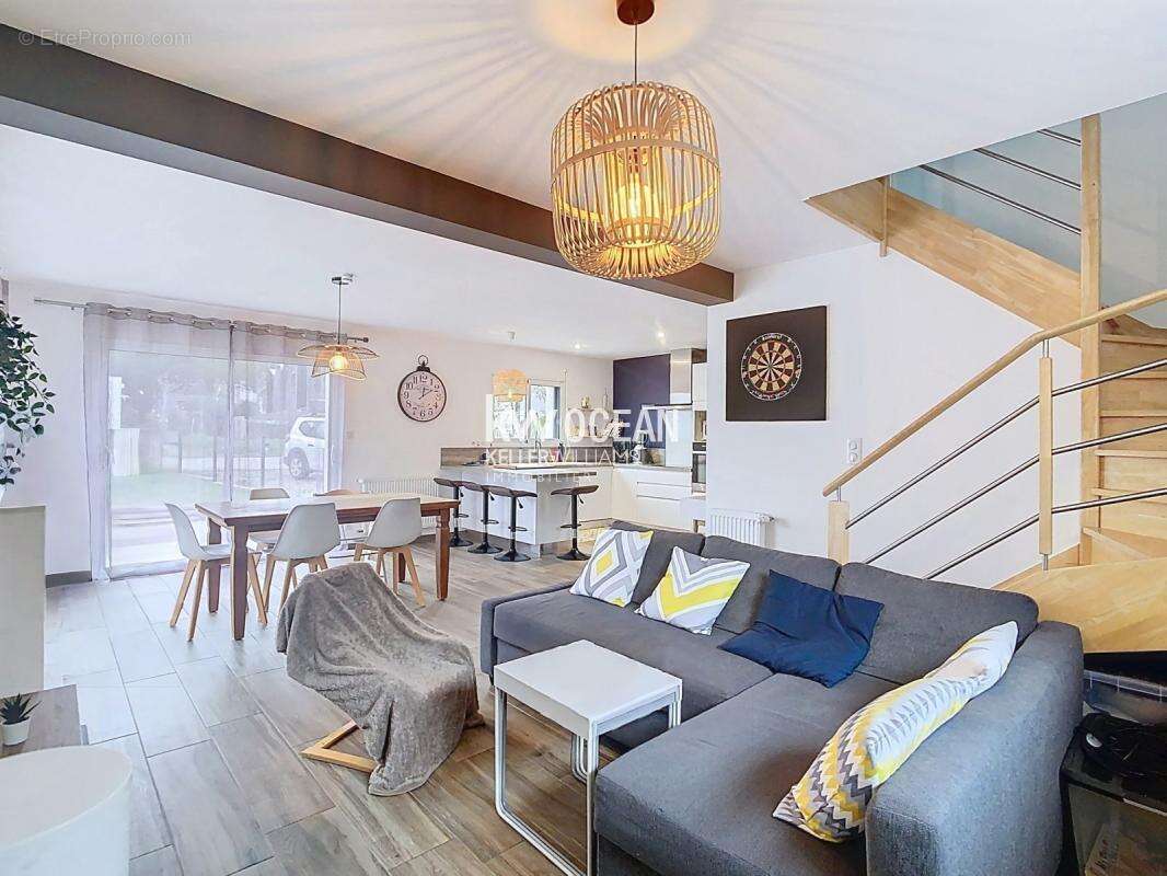 Maison à RIEC-SUR-BELON