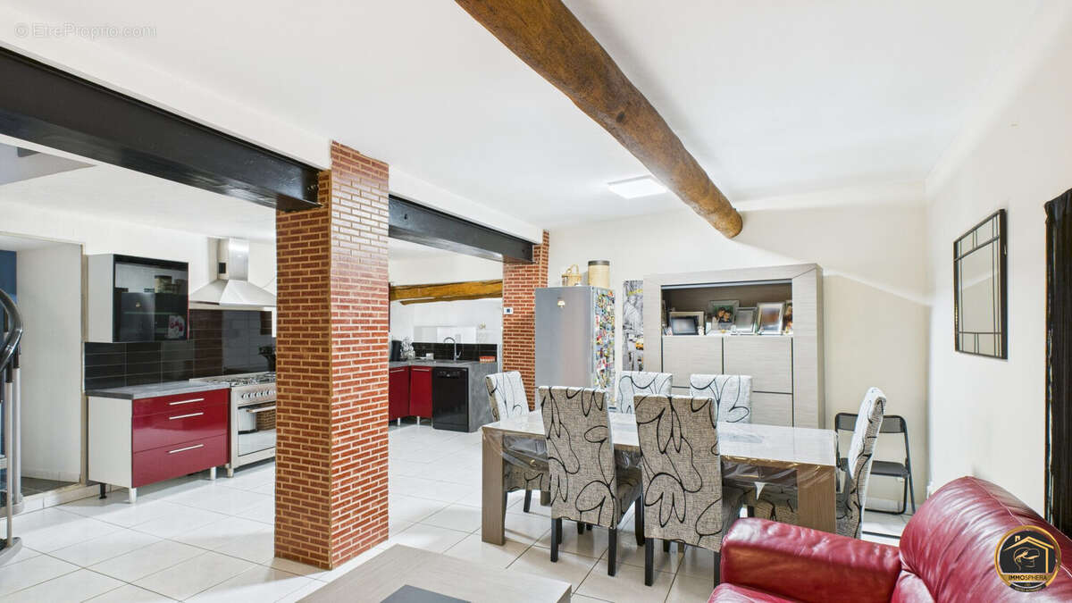 CUISINE/SALON-SAM:rdc - Maison à CRUZY