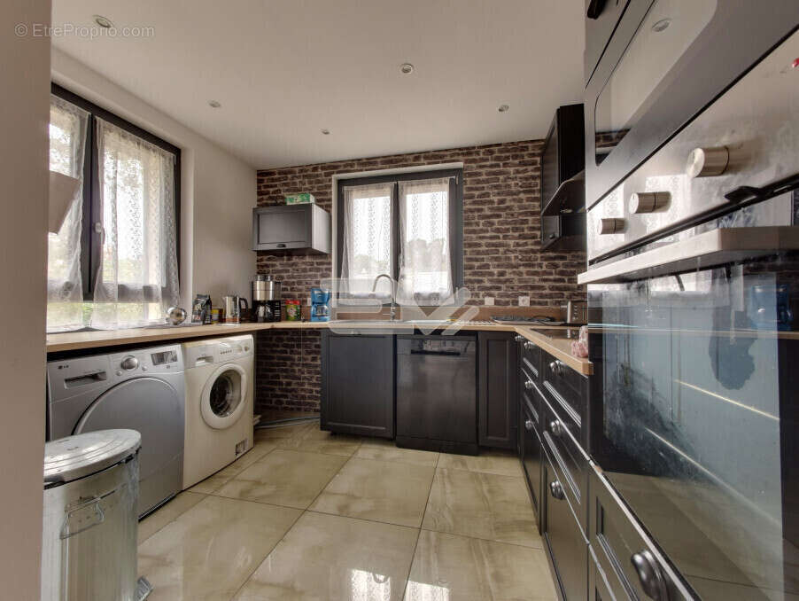 Maison à JONCHERY-SUR-VESLE