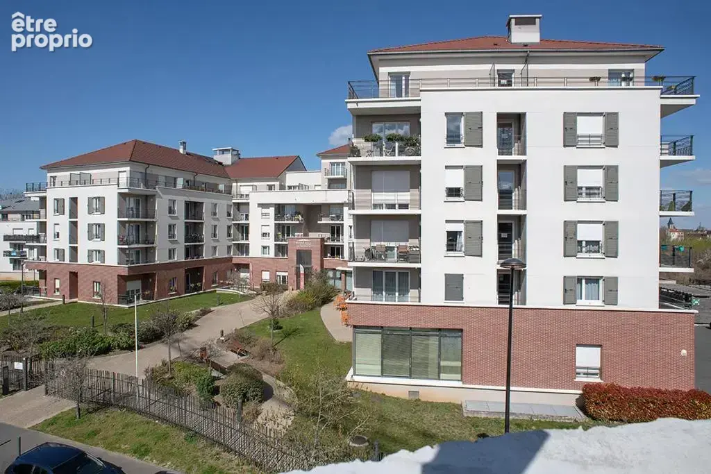 Appartement à VILLENEUVE-LE-ROI