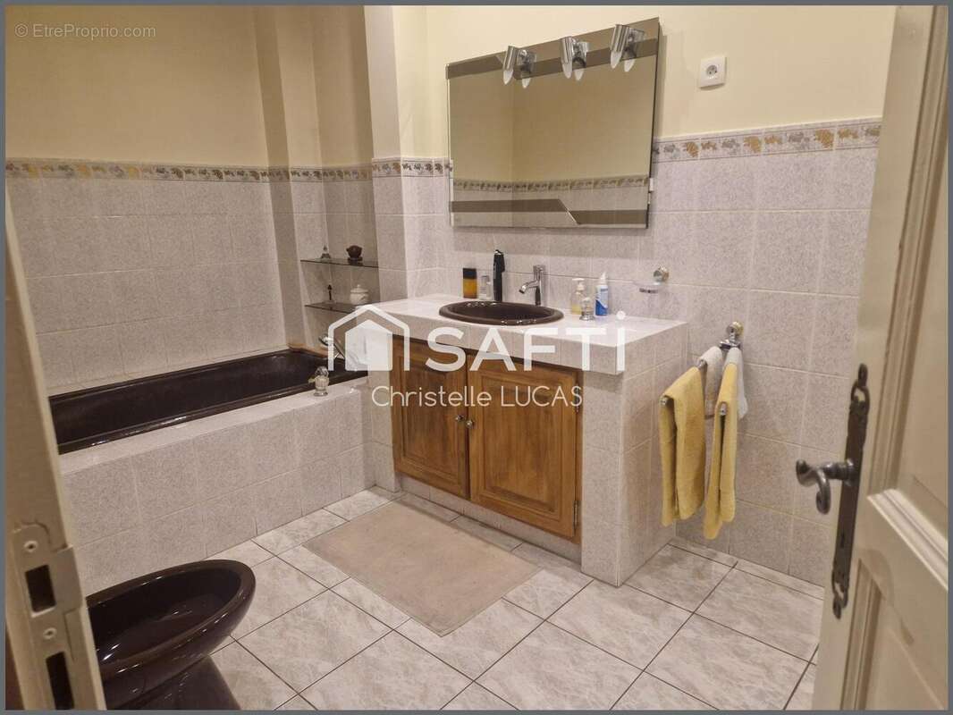 Photo 2 - Maison à NEUILLY-SUR-MARNE